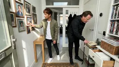 Binnen 5 minuten terug in de tijd: 7 signalen van een typisch babyboomerhuis (en waarom dat eigenlijk best logisch is)