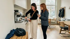 Engels op werk: deze 8 woorden spreken we vaak nét verkeerd uit (en zo leer je het snel af)